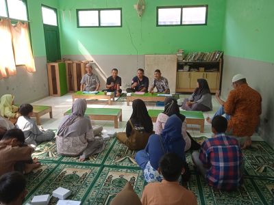 Santunan Anak Yatim Gombong