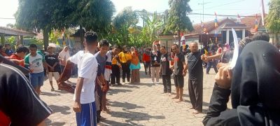 Lomba bapak2