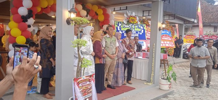 Launching Resto Bale Bebakaran Gombong 01