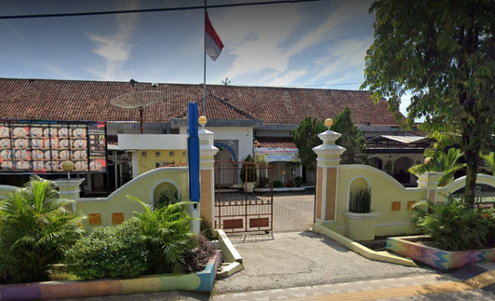Lembaga Pendidikan 01
