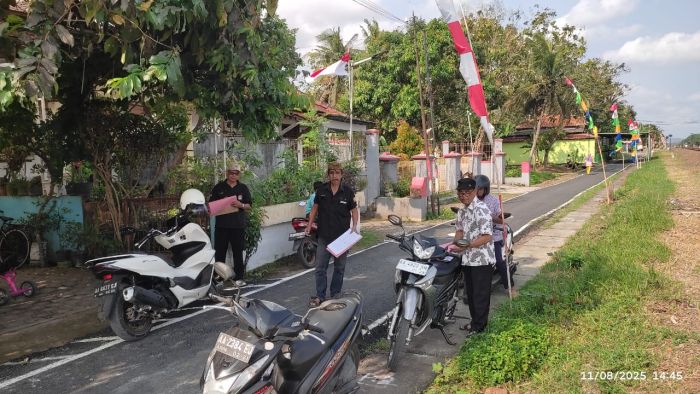 Lomba K3 Antar RT 02