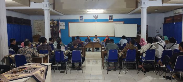 Pemilihan Pengurus Bank Sampah Unit Sartika Kelurahan Gombong 01
