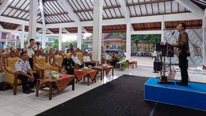 Pembinaan oleh Bupati Kebumen dan Silaturahmi Keluarga Besar Kecamatan Gombong 01
