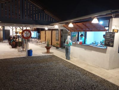 Pembukaan Kafe Baru Waroeng Atelier di Jalan Kartini Gombong